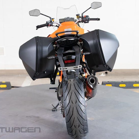 [라이트바겐] KTM 1290 슈퍼듀크 GT 2018