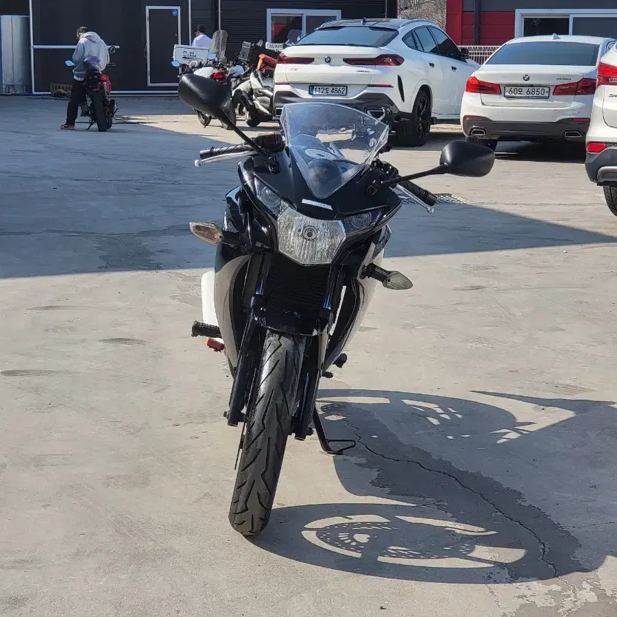 혼다 cbr125r 11년식 3만km 판매합니다