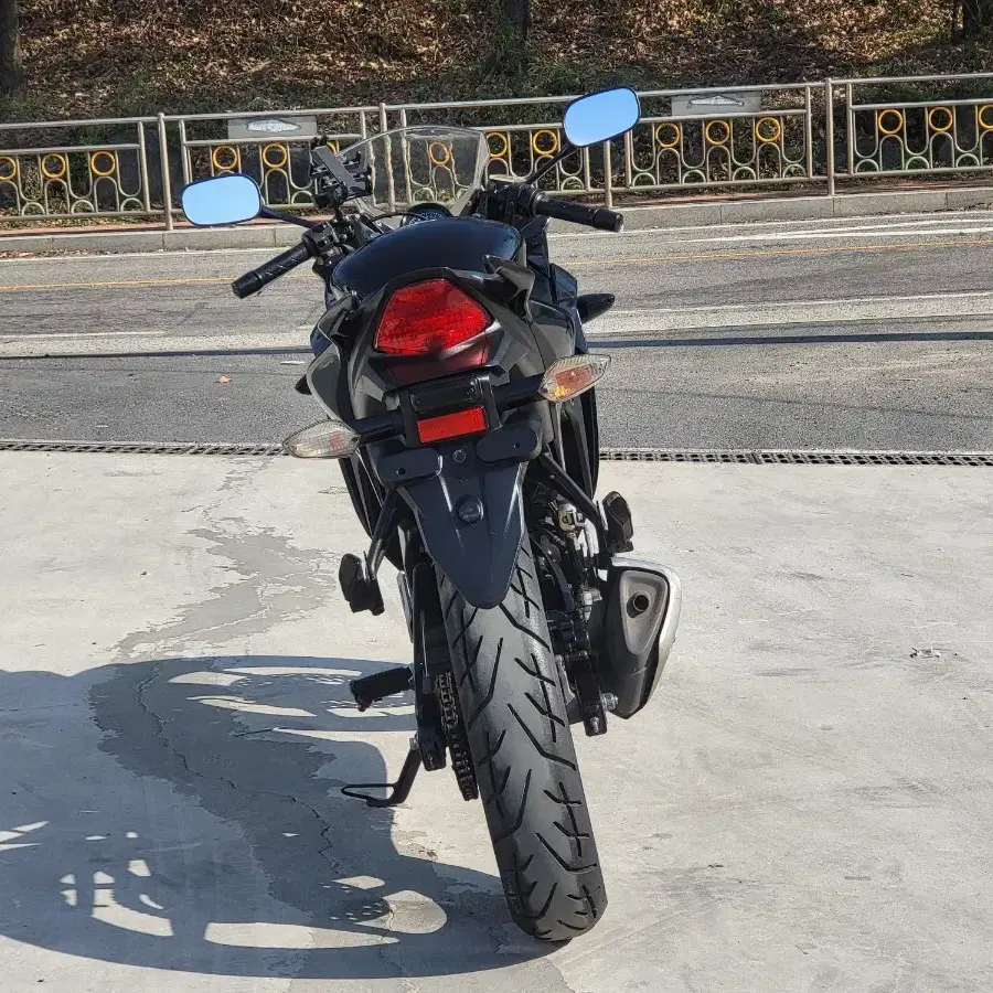 혼다 cbr125r 11년식 3만km 판매합니다