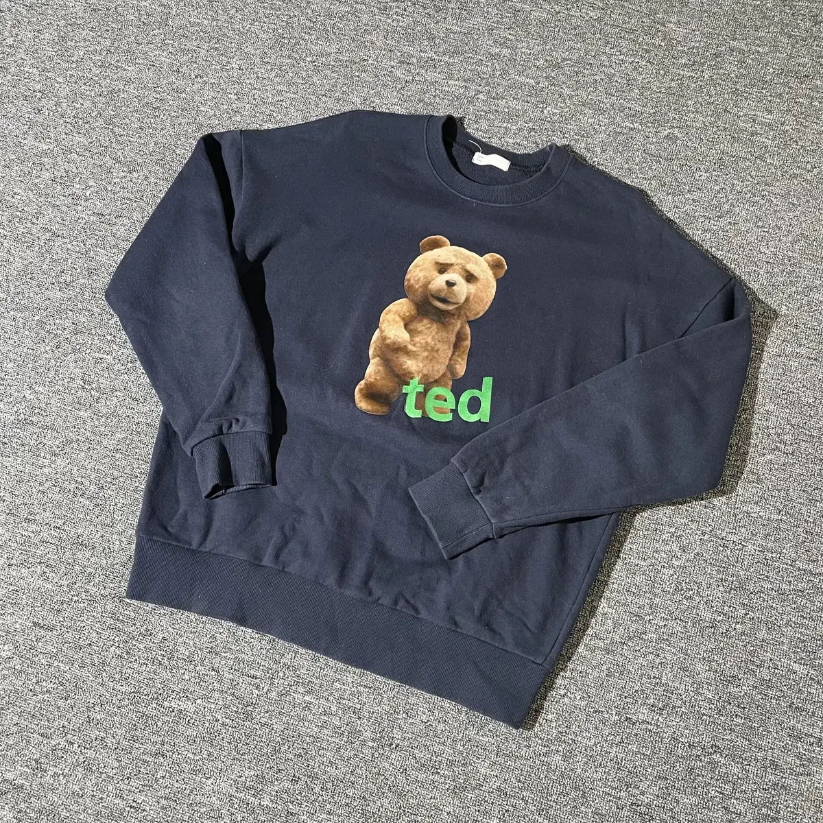 테드 TED 곰인형 프린팅 오버핏 맨투맨