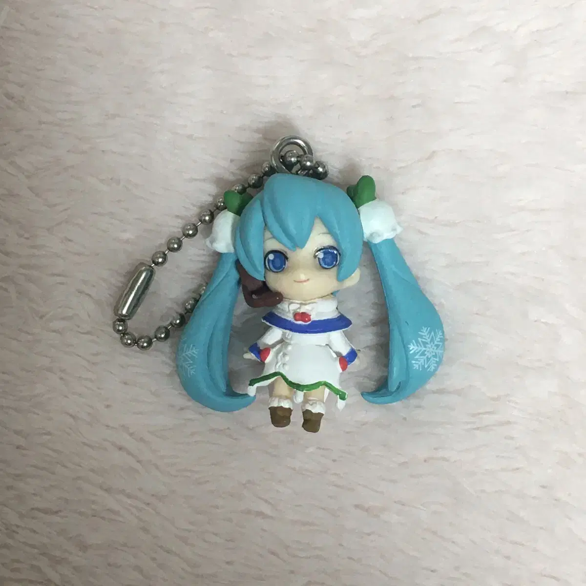 Hatsune Miku Classic Figure Strap keyring Yukimiku