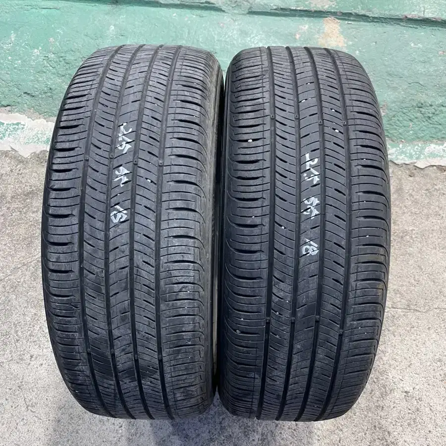 금호타이어(215/55R18)