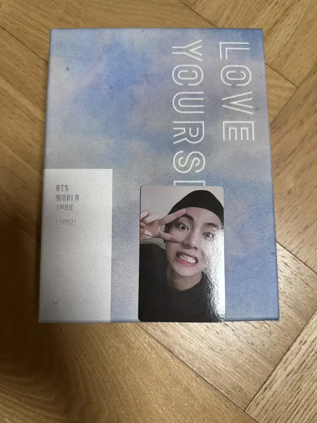 방탄 럽셀콘 유럽 dvd (포카 뷔) bts LYS EUROPE dvd