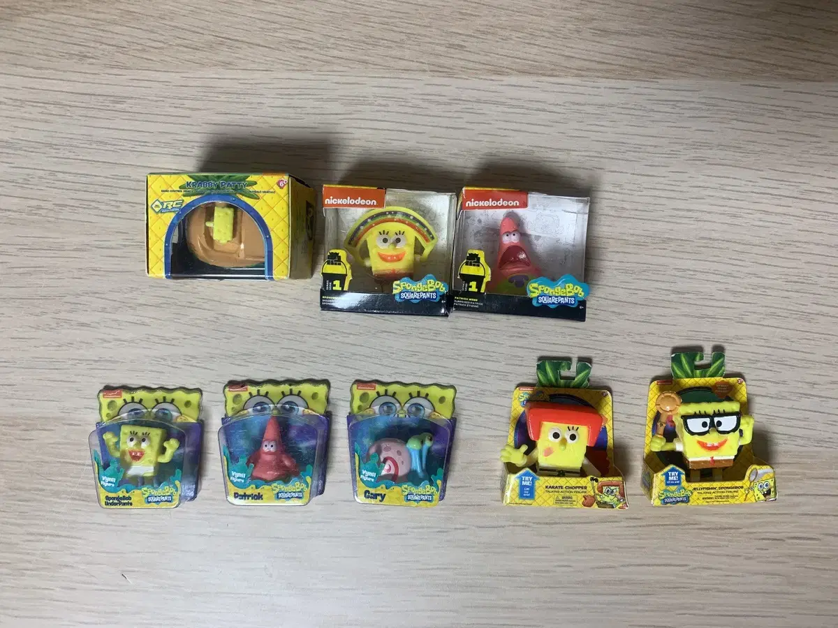 Minibranded SpongeBob toys bulk miniatures