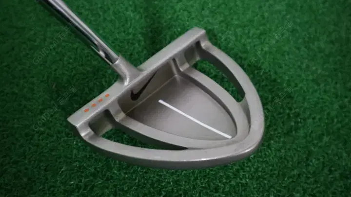 Nike IGNITE 004 Putter 33 inch