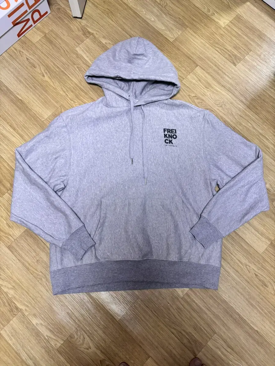 (M)Freynock Hooded Gray