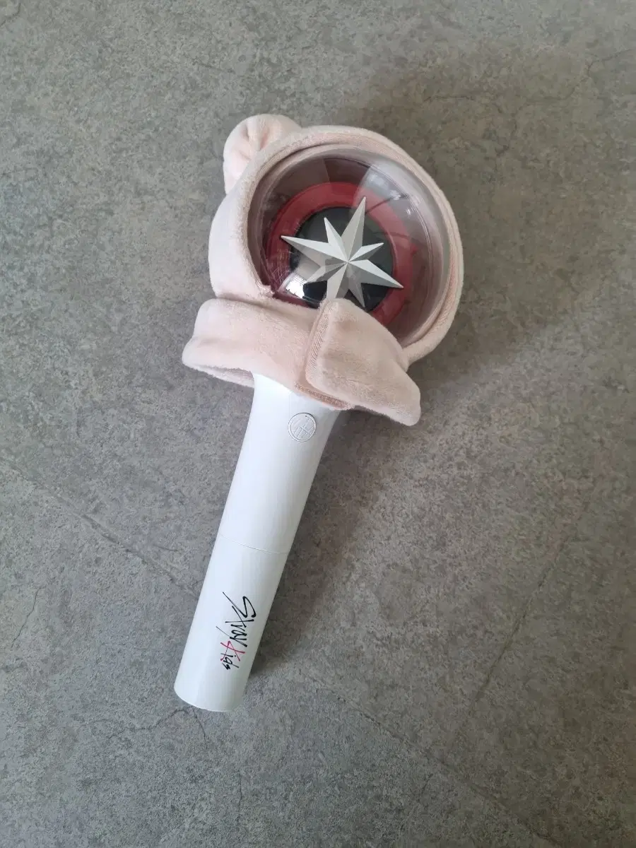 Straykids lightstick Compass Rod 2 wts (with Perfume Cloak)