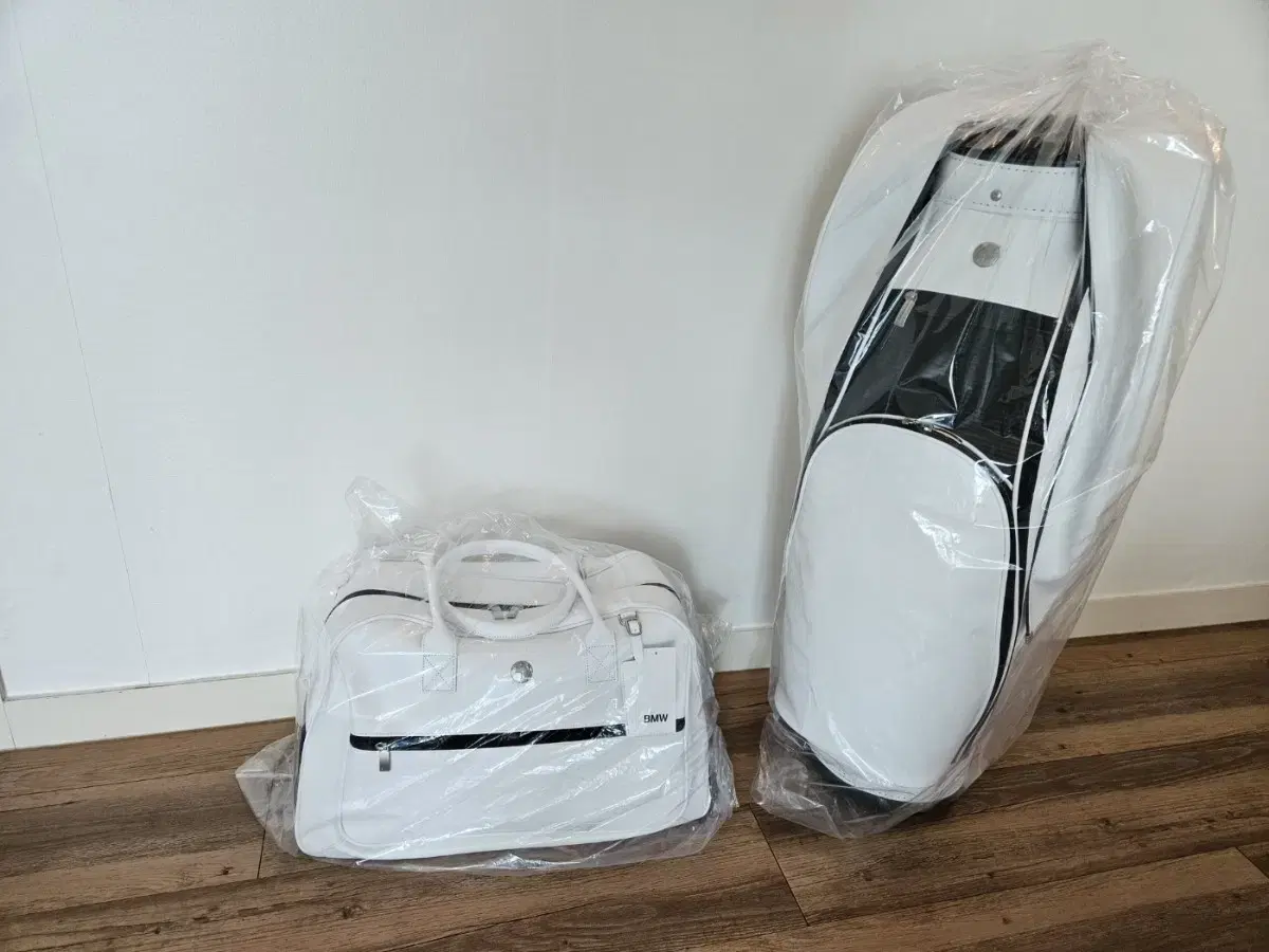 BMW Keddy Bag + Boston Bag sale.