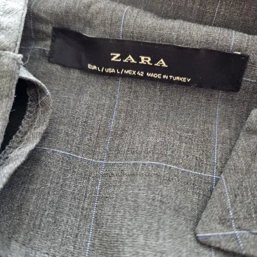 자라 ZARA 테크 트랜치 코트 (L)