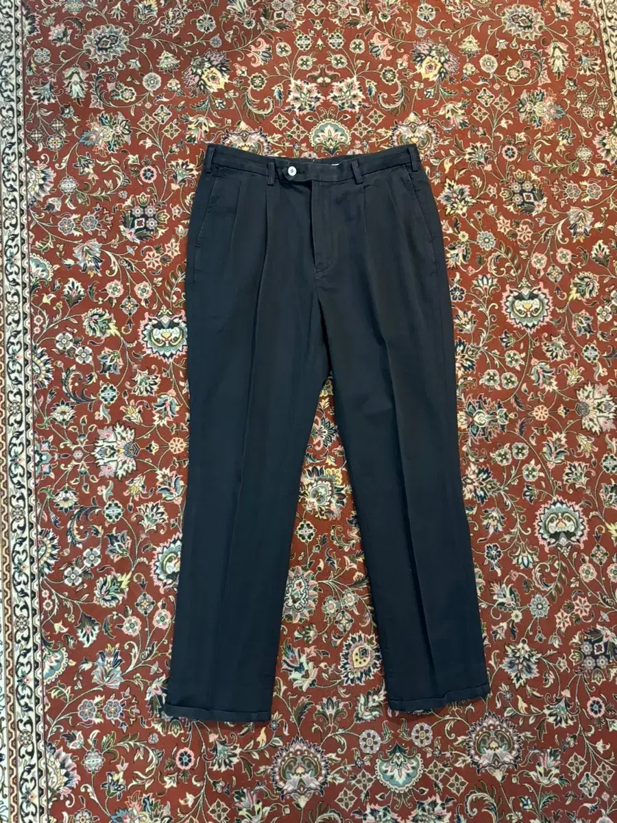 Non-native pants