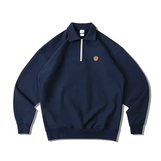 아웃스탠딩 LOGO HARF ZIP SWEAT_NAVY