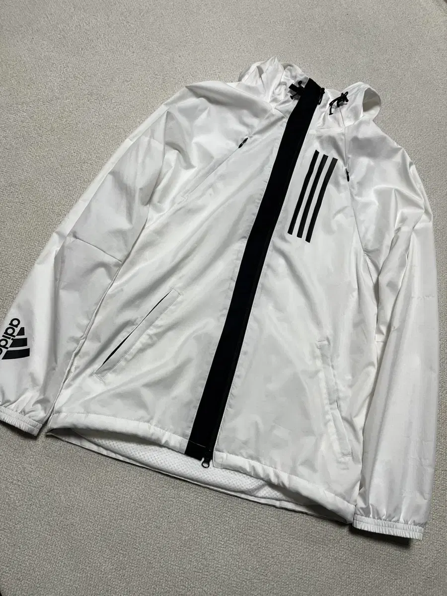 Adidas Wind Fleece Windbreaker White Black White 95-100