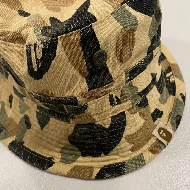 L) BAPE 베이프 버킷햇