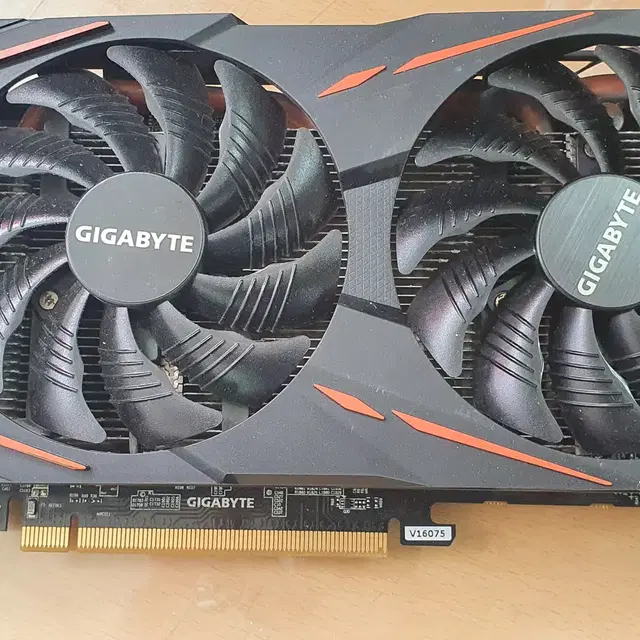 기가바이트 Radeon RX 470 4G 판매 합니다.