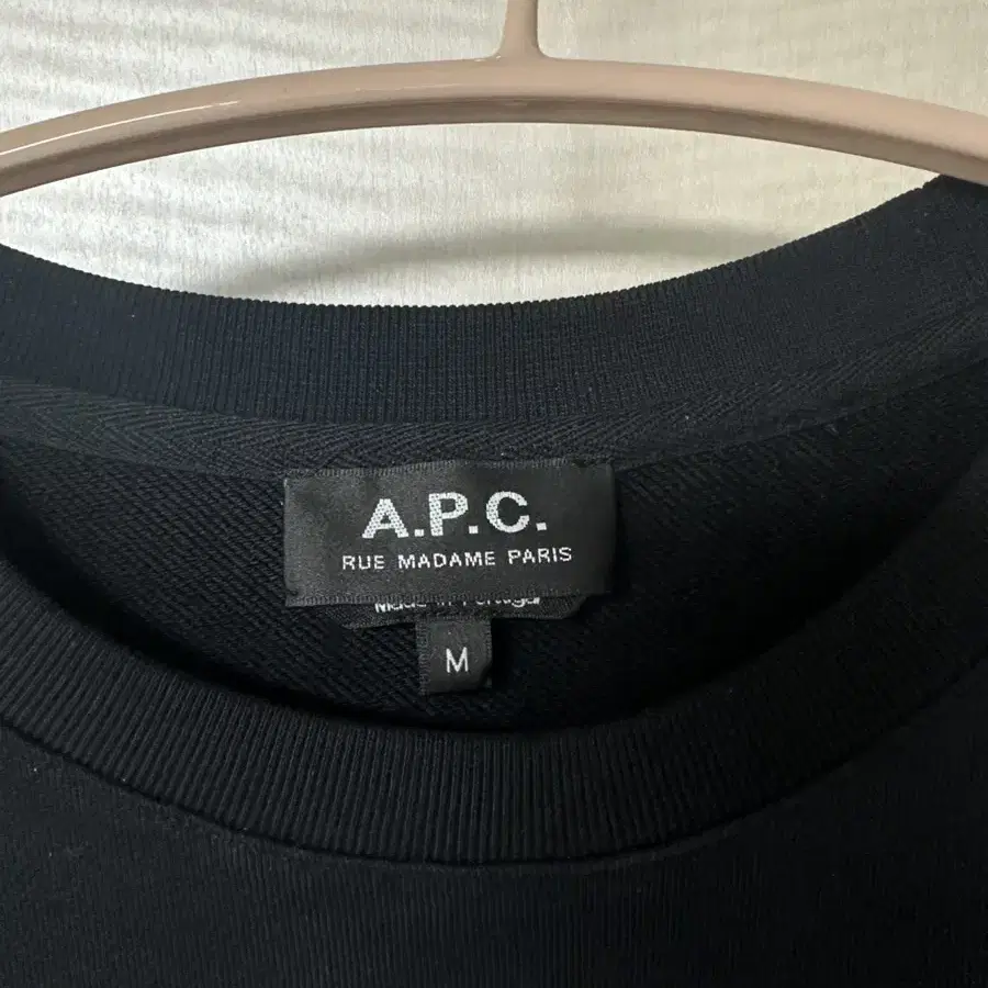 A.P.C. 아페쎄 티나 스웻셔츠 블랙 [여성M]