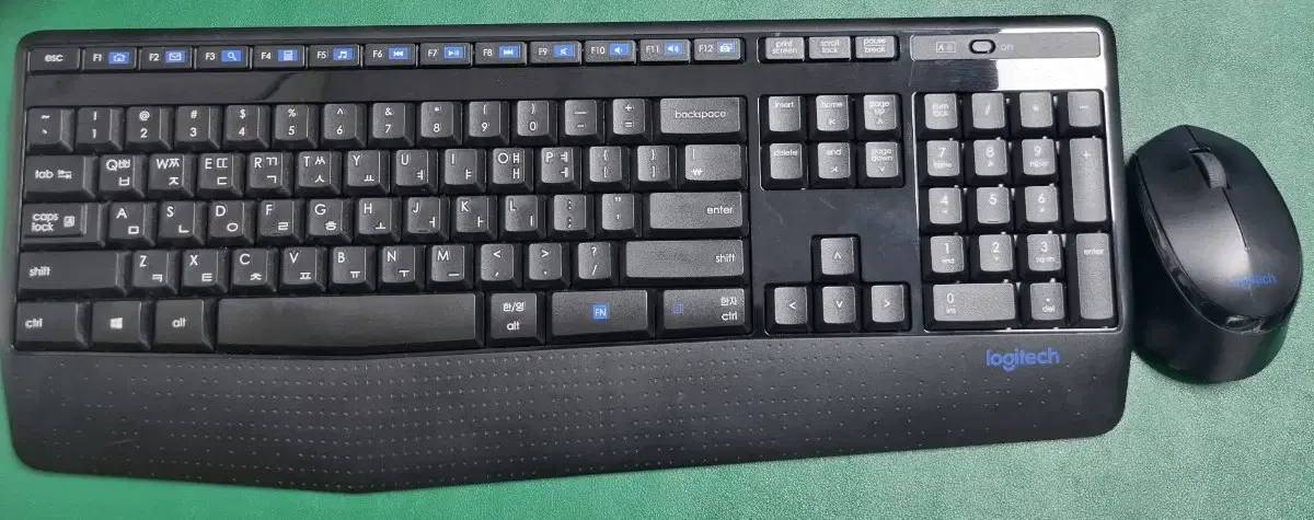 Used Logitech Keyboard Mouse Set K345 M275 for sale