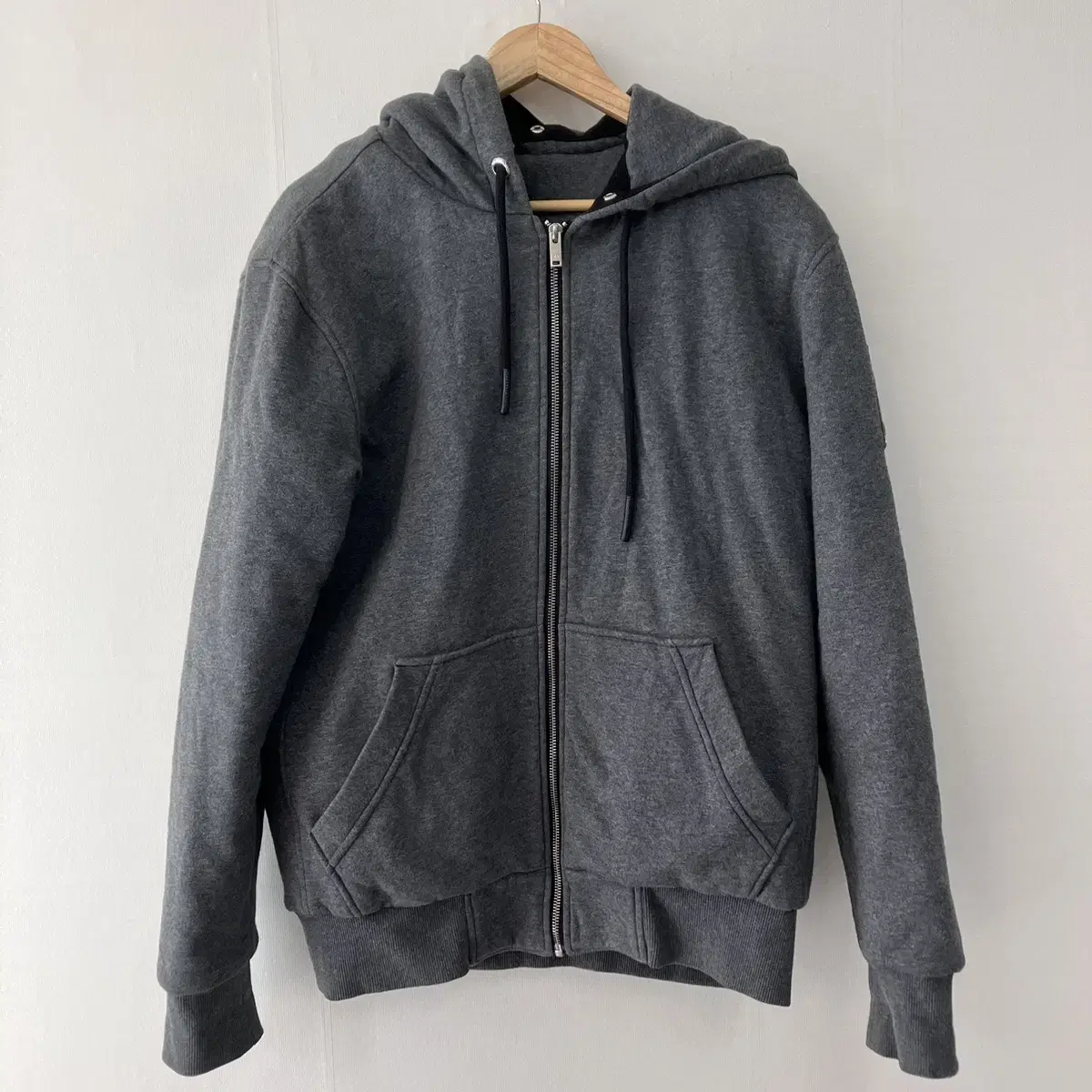 Knuckle Hooded Zip-up l