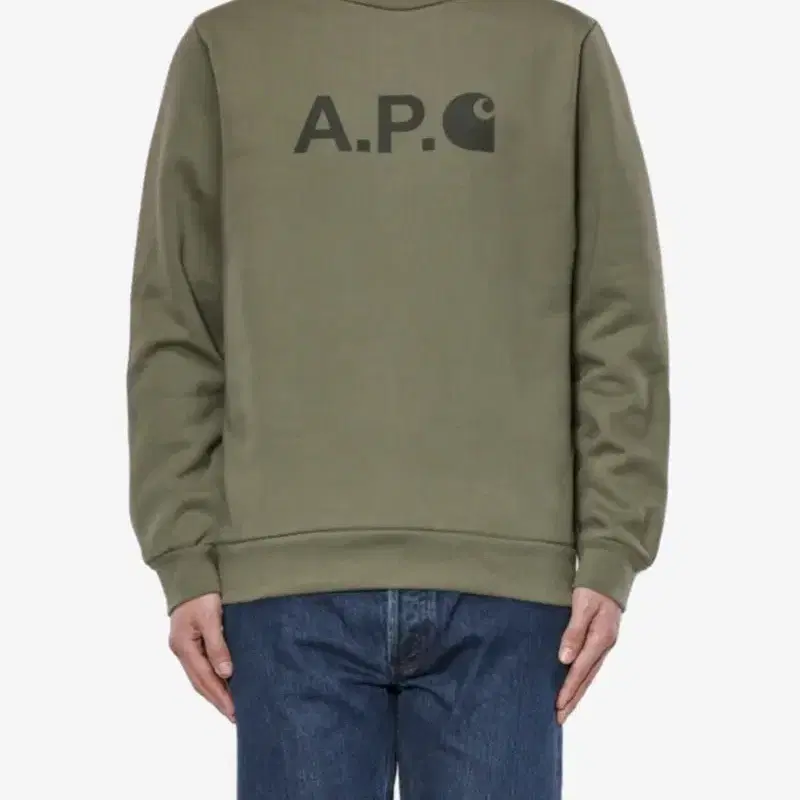 칼하트APC 아페쎄 맨투맨 L (정가 265,000원)