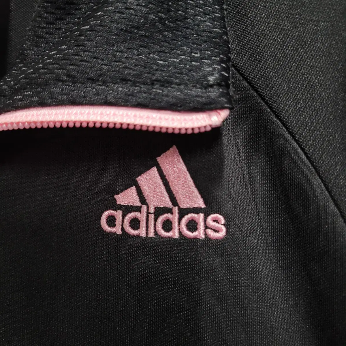 adidas 아디다스 블랙 핑크 검핑 딸기우유 딸기맛 져지