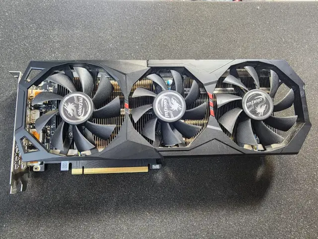 컬러플 GeForce RTX 2080 Super 8G 판매 합니다.