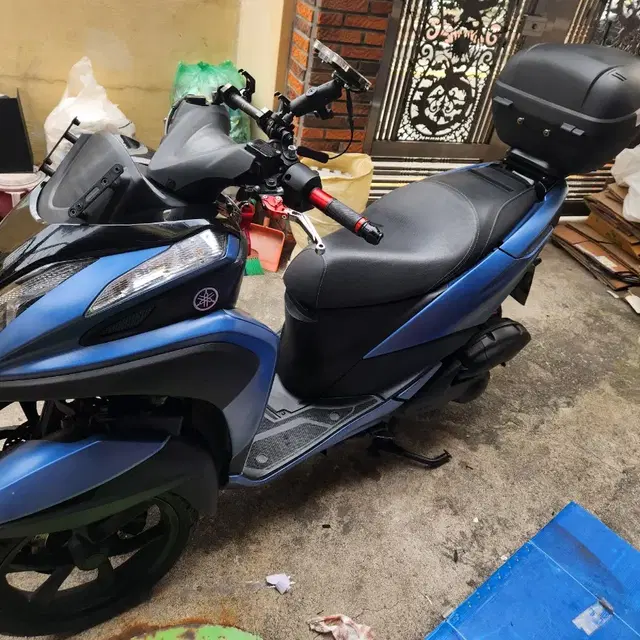 트리시티s 18년식 tricity 125cc