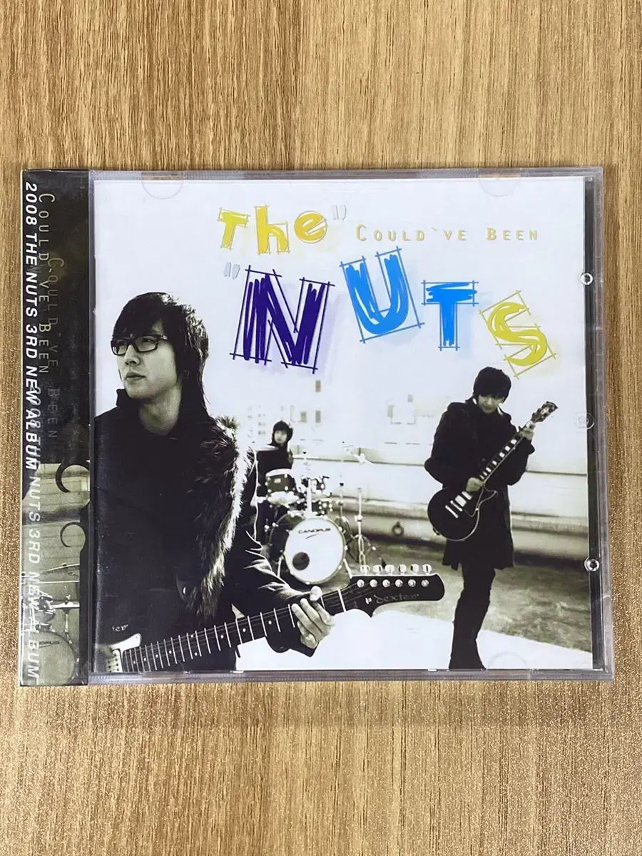 더 넛츠 The Nuts 3집 미개봉CD