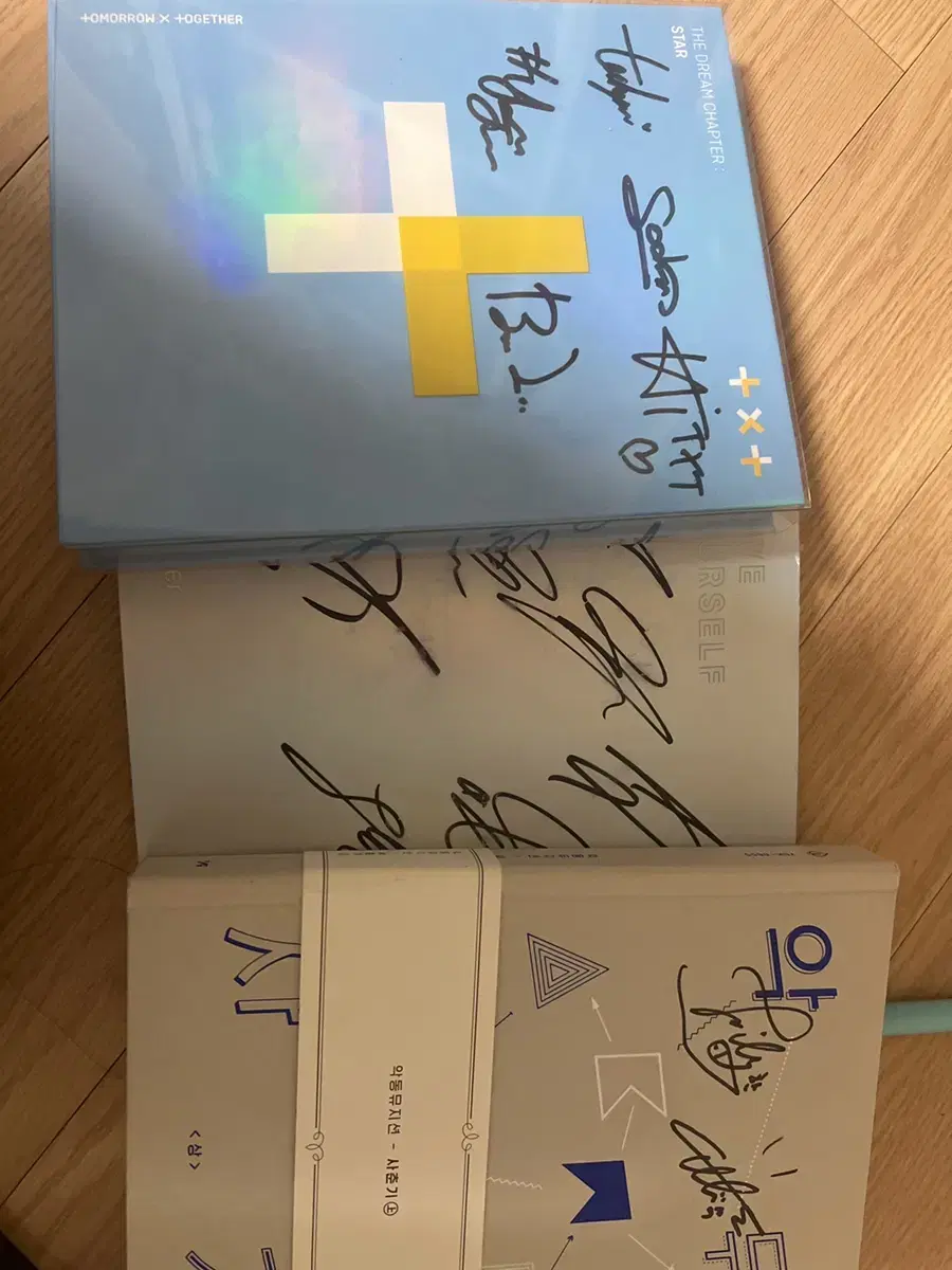 autographalbum for saletubatubangtanakdongmu