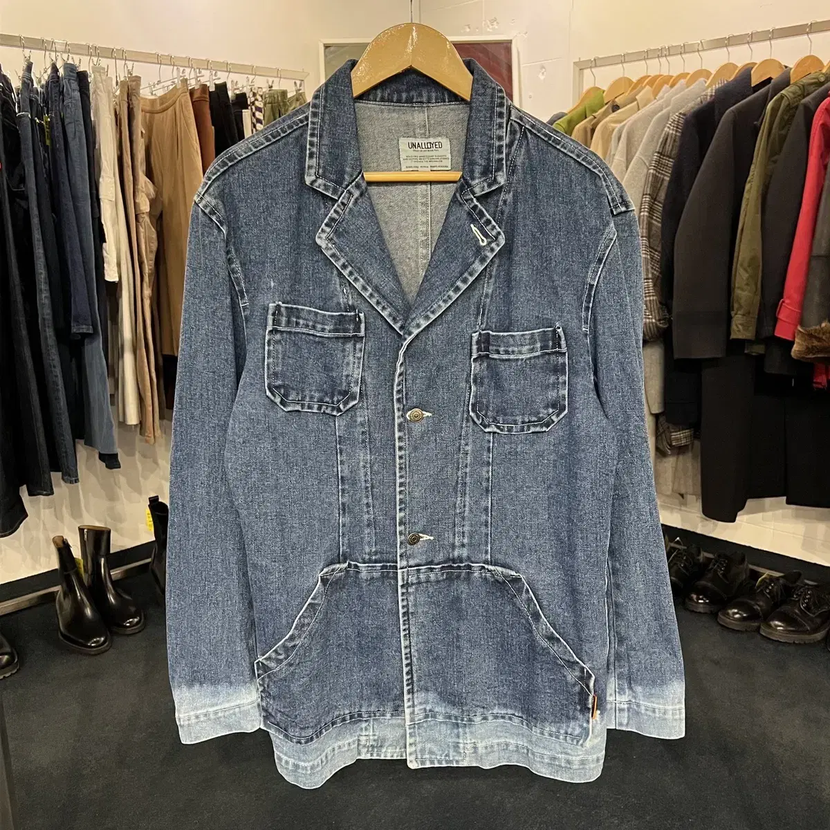 [Taupo] [L] Vintage Washed Denim Blazer Jacket