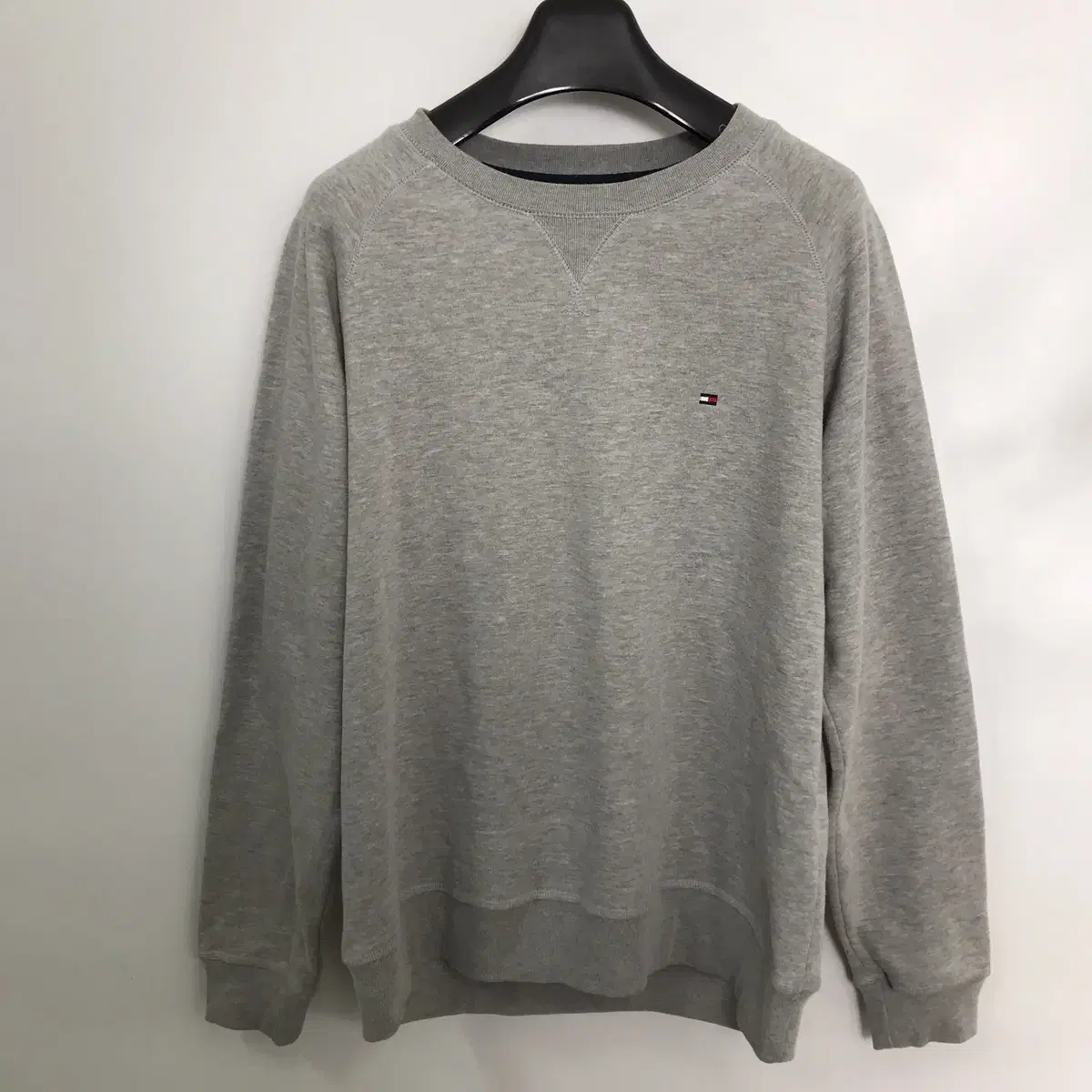 Tommy Hilfiger Grey Sweatshirt [Mens105]