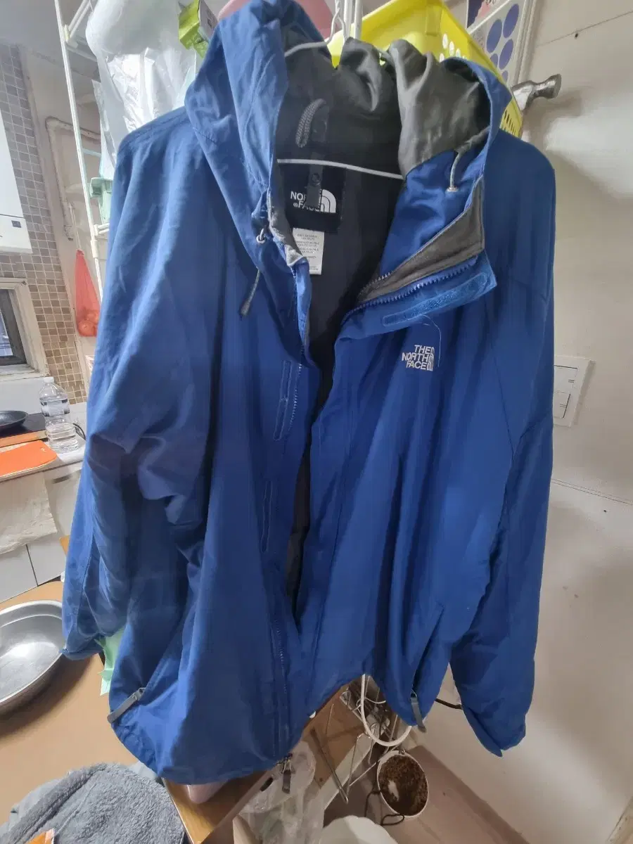 The North Face Windbreaker HYBENT