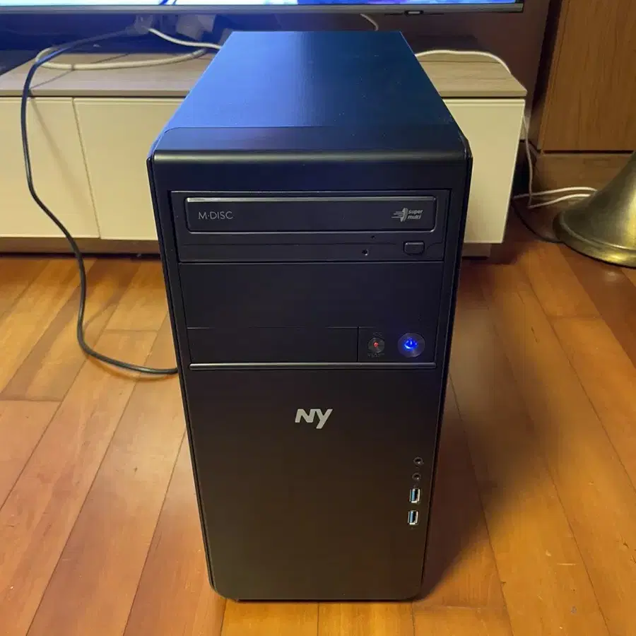 늑대와여우 NY 데스크탑 i5-9500/16GB/1TB/GTX 1650