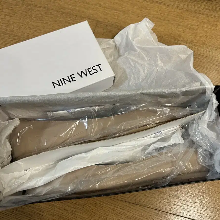 Ninewest 나인웨스트 플랫