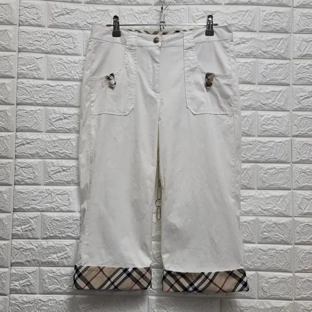 XL-(BURBERRY)버버리 롤업 화이트 7부바지 41*70