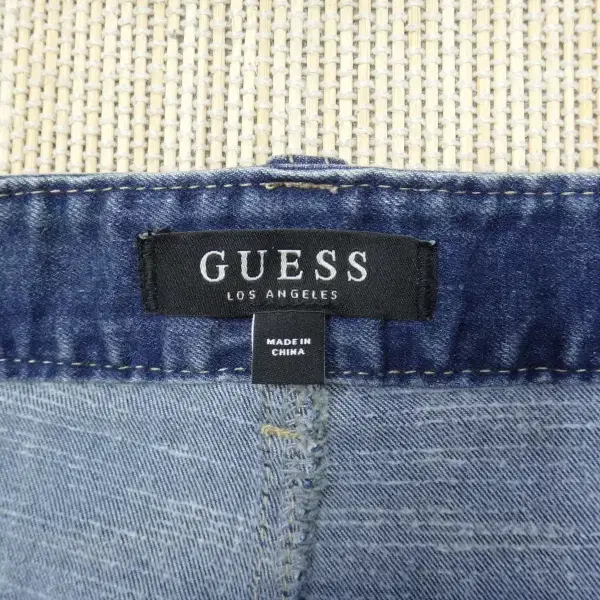 (32인치) 게스 GUESS 남성 데님 일자 스트레이트진