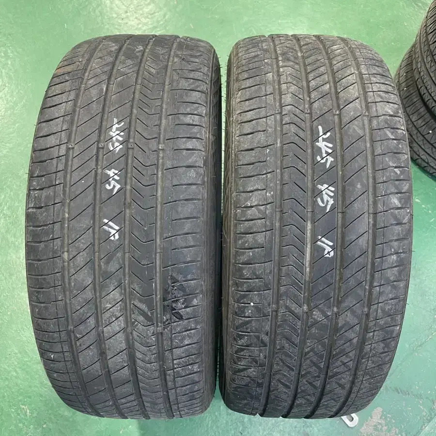 금호타이어(245/45R19)