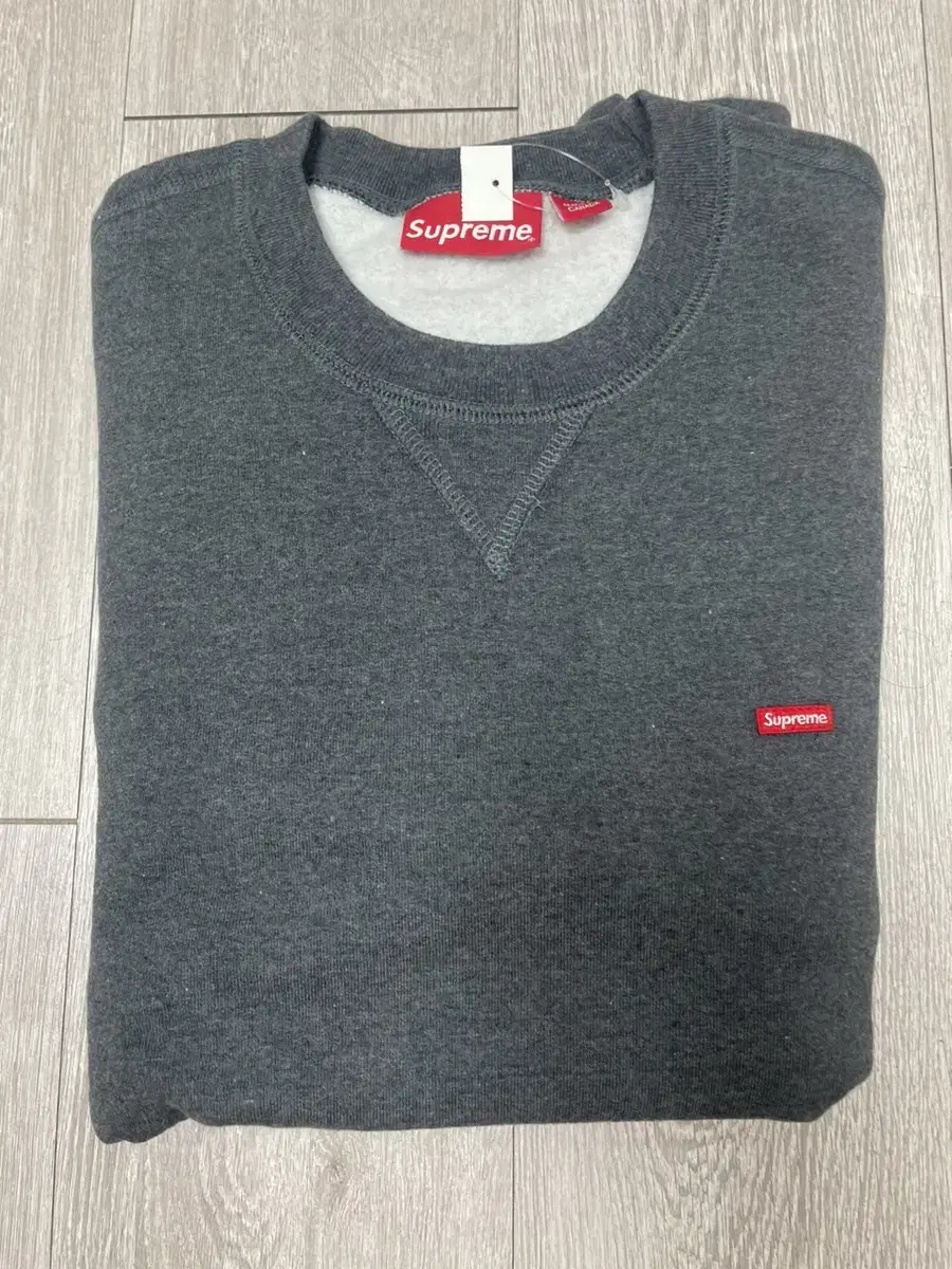 [Supreme] Supreme Small Box Crew Neck Charcoal - 23FW (Free Shipping)