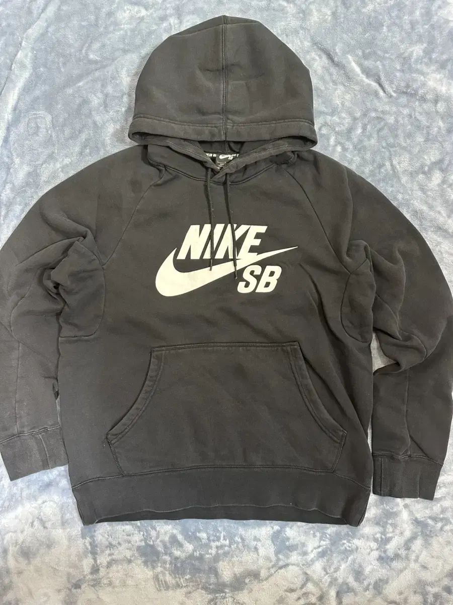 [L] Nike SB ikon Pullover Hoodie