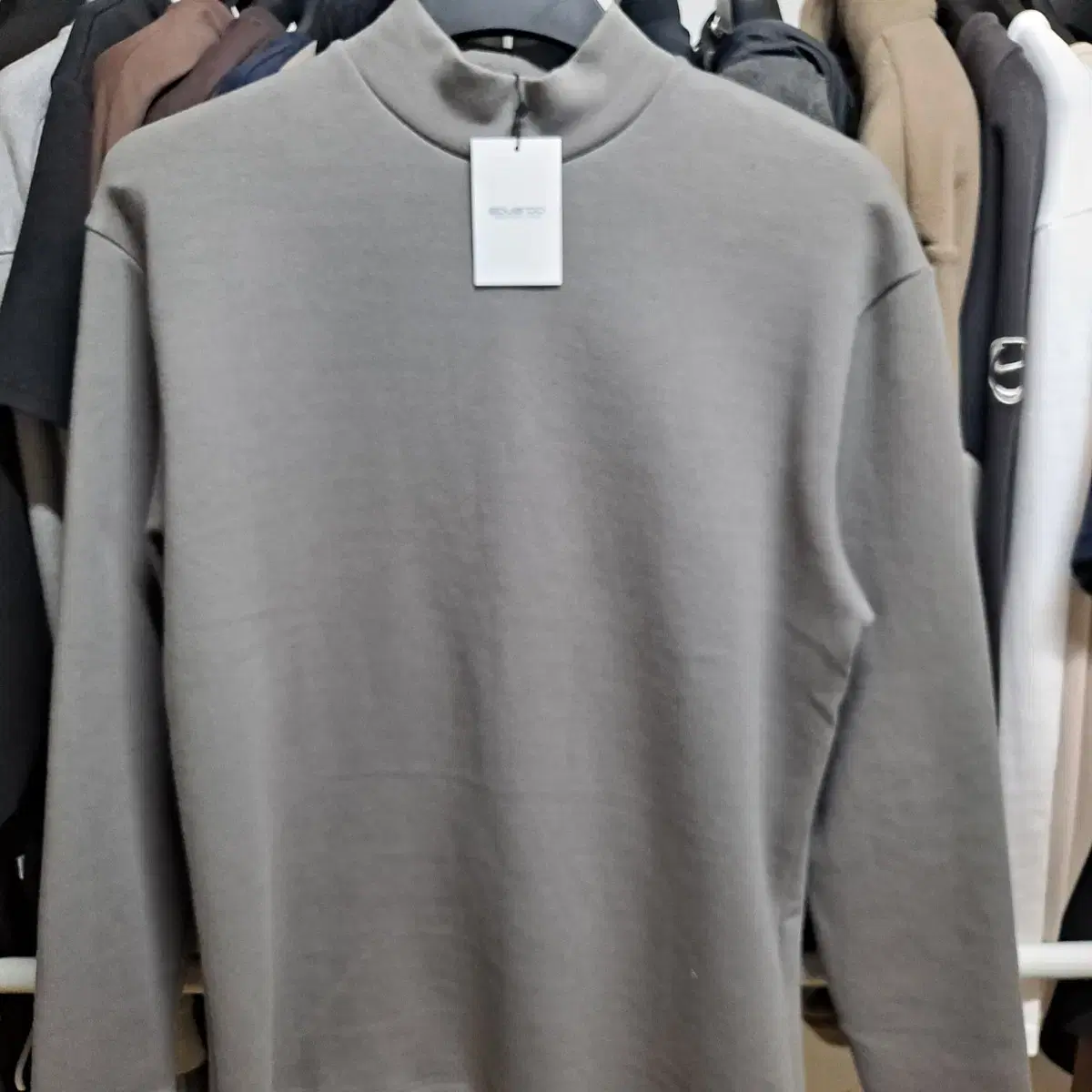 New) Eduardo Mock Neck Grey 100 size