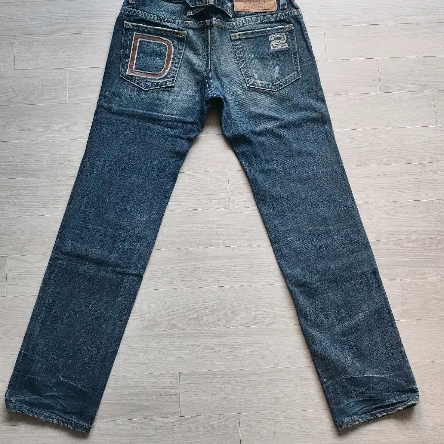 정품 디스퀘어드2 D2 Leather Logo Jean-eu48