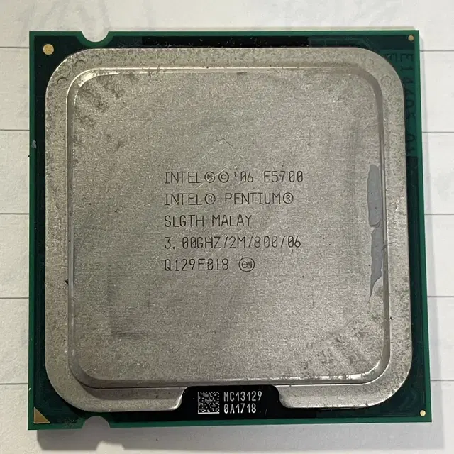 intel pentium e5700