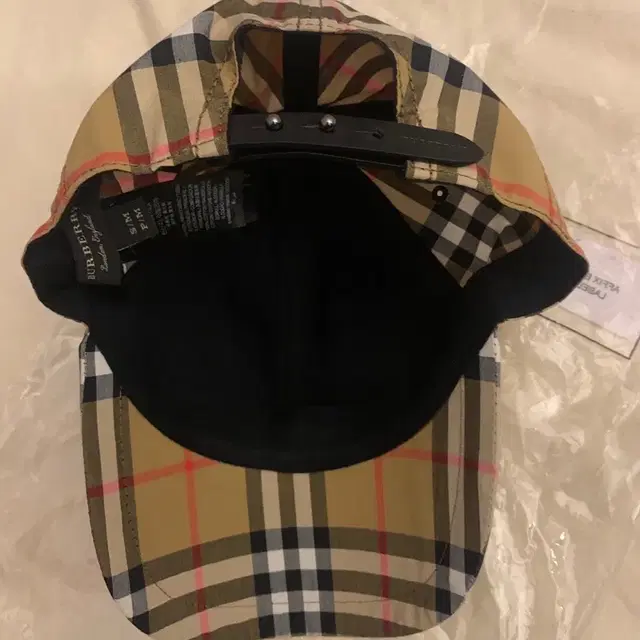 [S/M] Burberry 빈티지 체크 볼캡 모자