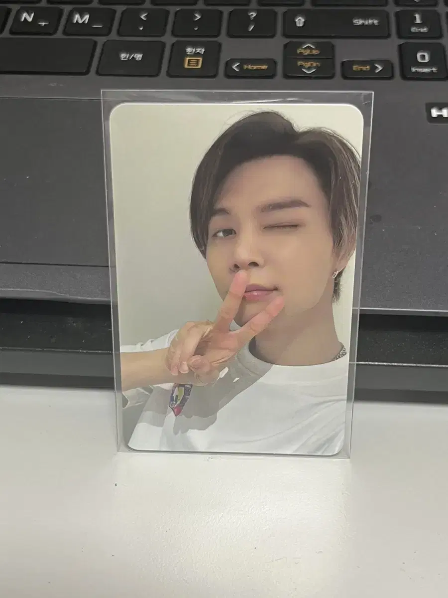 Johnny Bidearformy makestar unreleased photocard