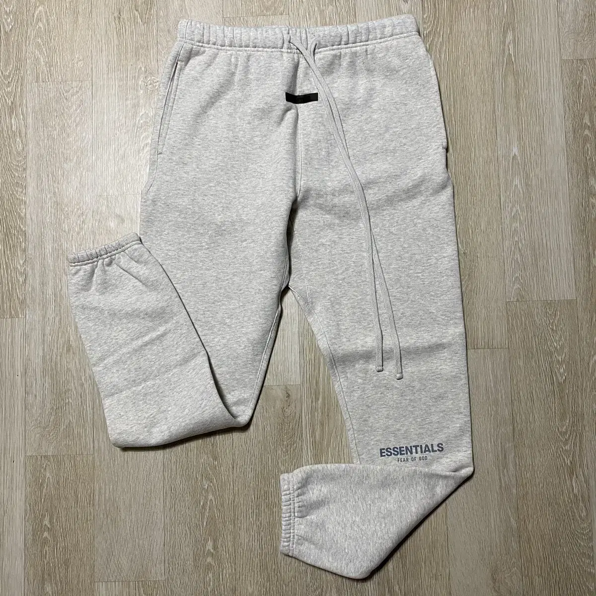 [M] 22SS Pierre & Mieux Essential Core Collection Sweatpants Oatmeal