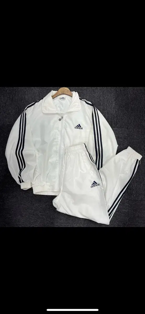 Adidas Tracksuit Setup