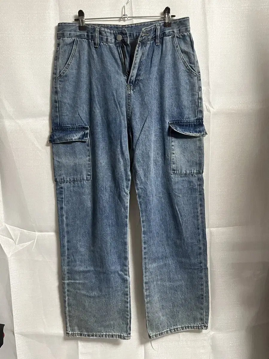 Vintage Wide Cargo Pants [31]