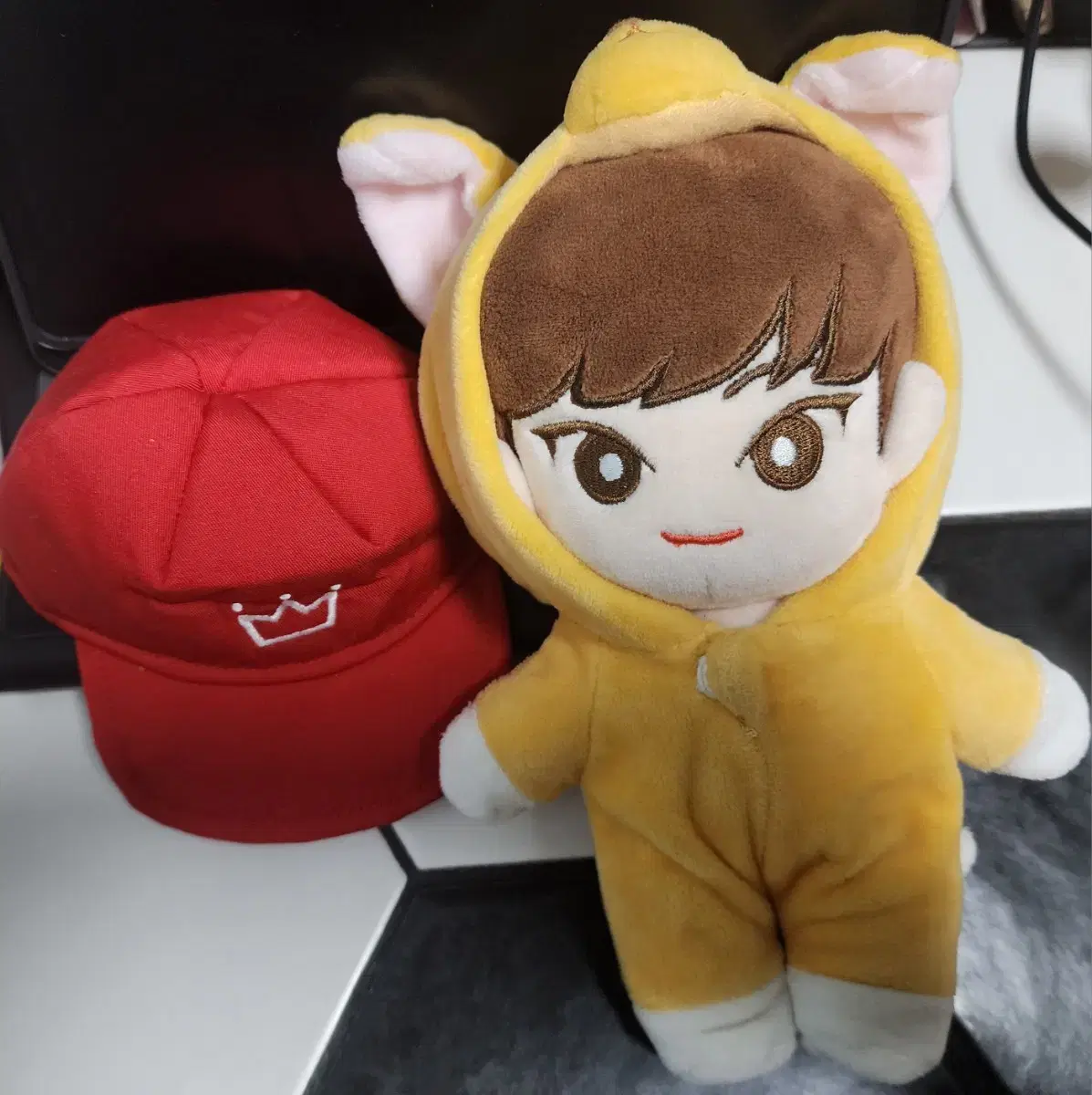 Hwang Minhyun Beauty Nee Doll