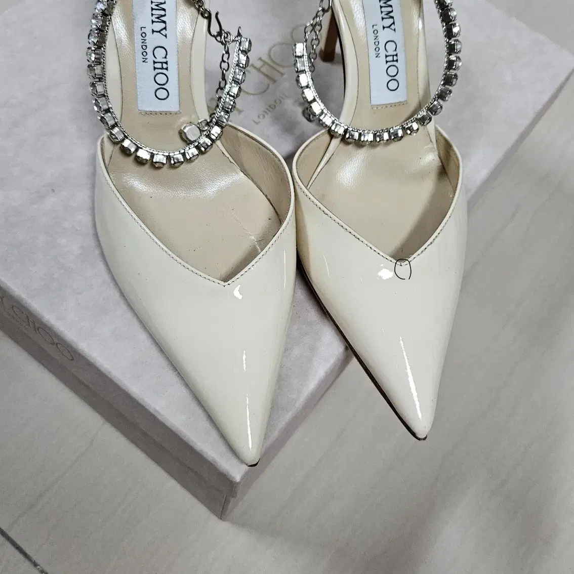 지미추 사에다85 Jimmy choo saeda85