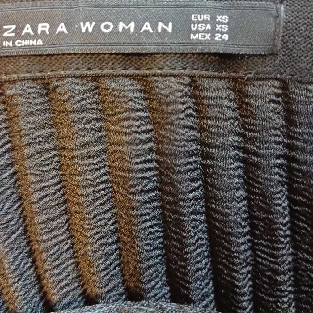 ZARA 자라 주름치마 XS size