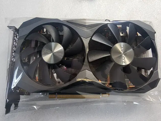 Zotac GeForce GTX 1080 8G LED 판매 합니다.