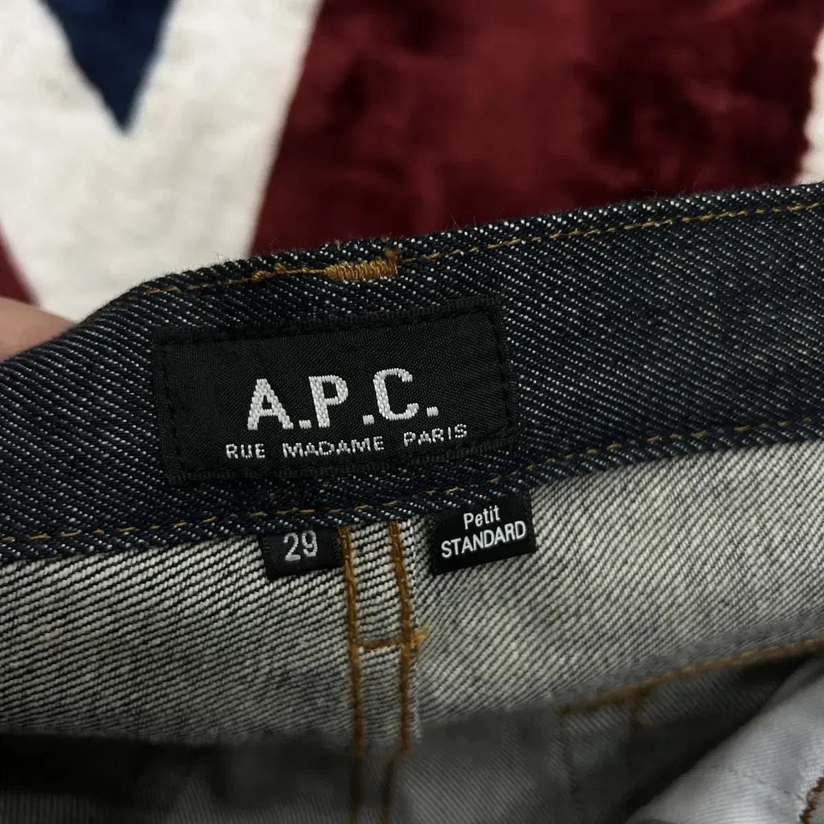 [29]A.P.C 쁘띠 스탠다드 셀비지 데님팬츠/생지